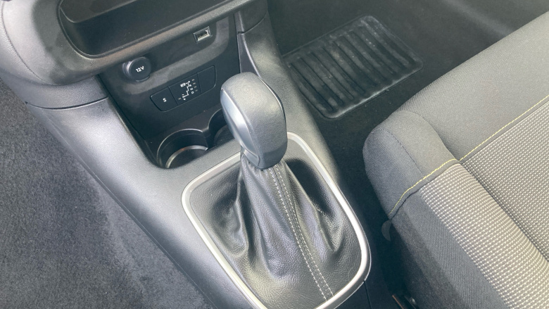 Citroen C3 1.2 PureTech 110 Plus 5dr EAT6 Petrol Hatchback